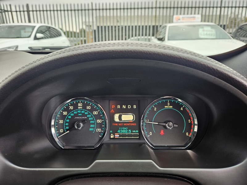 Used Jaguar XF 2015 for sale - 76702993: Photo 8