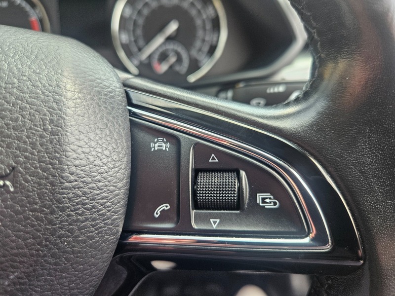 Used Skoda Superb 2016 for sale - 76703003: Photo 10