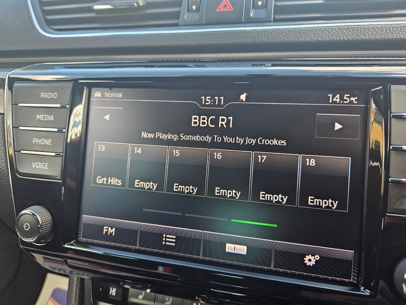 Used Skoda Superb 2017 for sale - 76703000: Photo 14