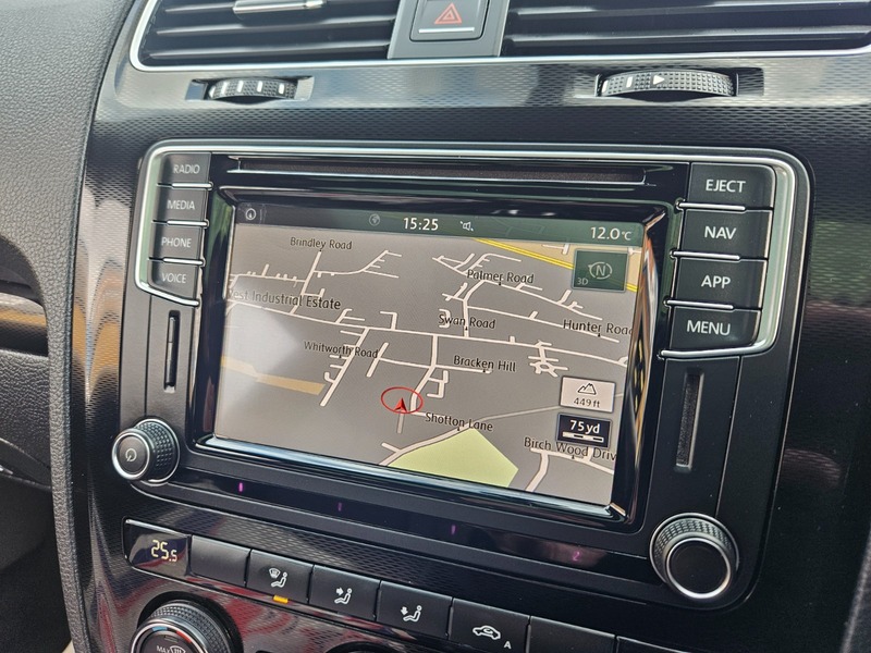 Used Volkswagen Scirocco 2017 for sale - 77766047: Photo 14