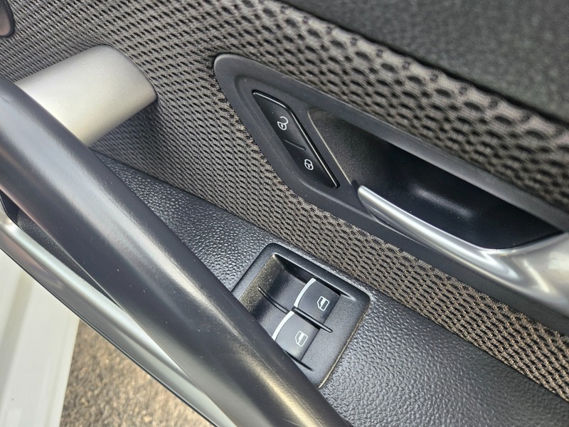 Used Volkswagen Scirocco 2017 for sale - 77766047: Photo 9