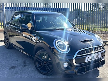 Used MINI Hatch 2018 for sale - 79466073: Photo