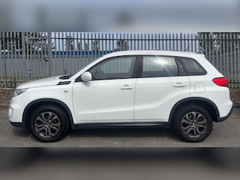 Used Suzuki Vitara 2015 for sale - 79345504: Photo