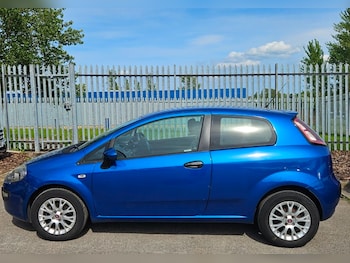Used Fiat Punto 2011 for sale - 78673389: Photo