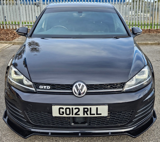 Used Volkswagen Golf 2017 for sale - 76703001: Photo 4