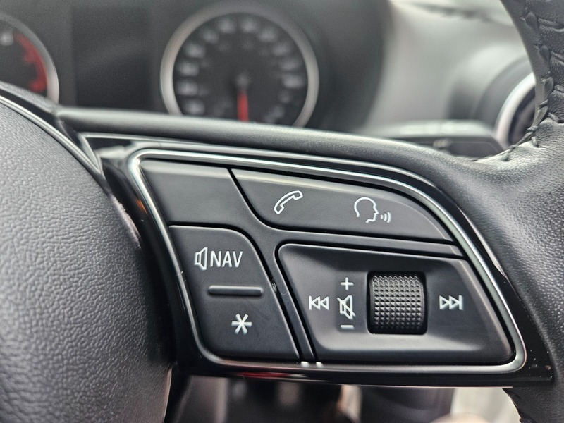 Used Audi Q2 2018 for sale - 76702994: Photo 8