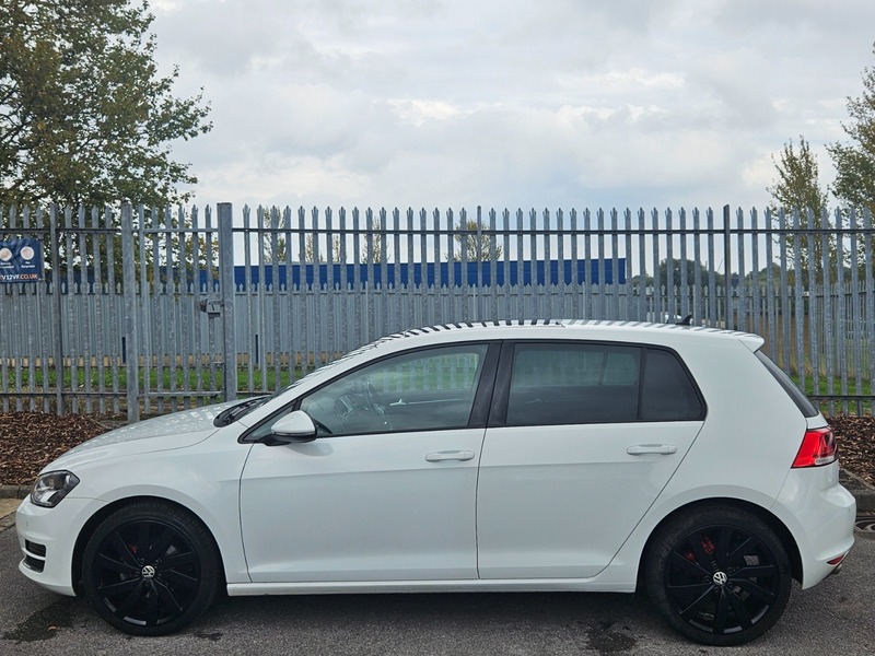 Used Volkswagen Golf 2016 for sale - 76699072: Photo 3