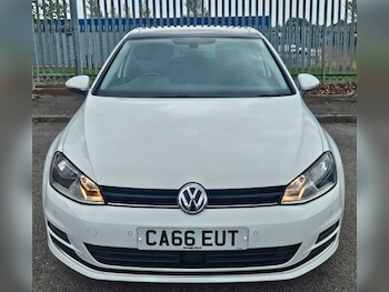 Used Volkswagen Golf 2016 for sale - 76699072: Photo