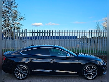 Used Audi A5 2018 for sale - 76703012: Photo