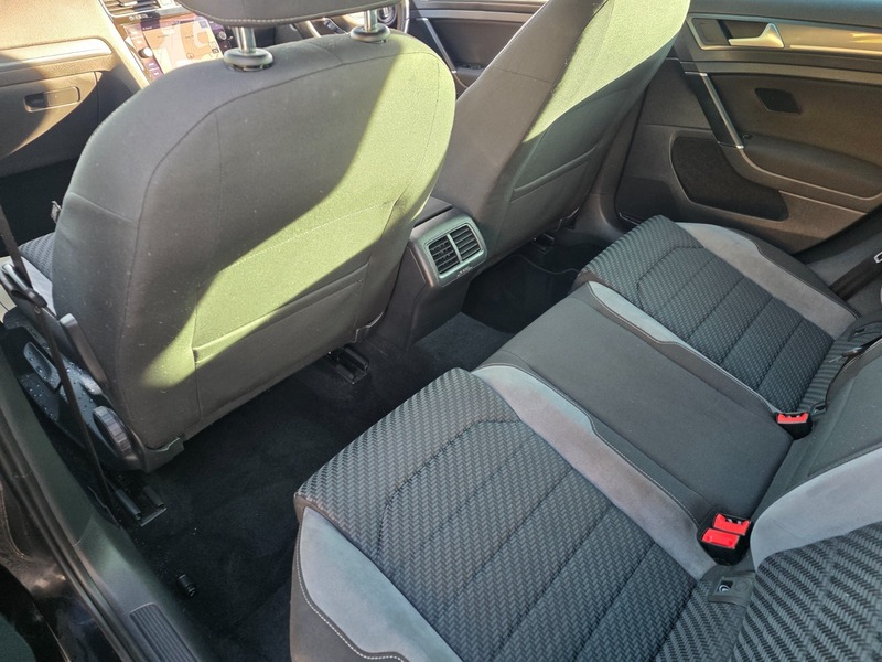 Used Volkswagen Golf 2019 for sale - 76703009: Photo 21