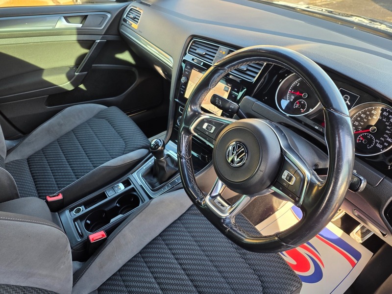 Used Volkswagen Golf 2019 for sale - 76703009: Photo 5