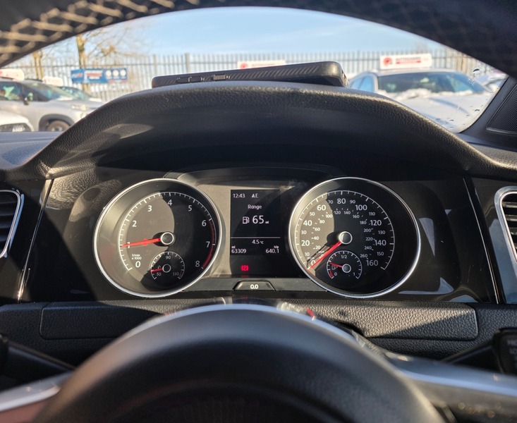 Used Volkswagen Golf 2019 for sale - 76703009: Photo 6