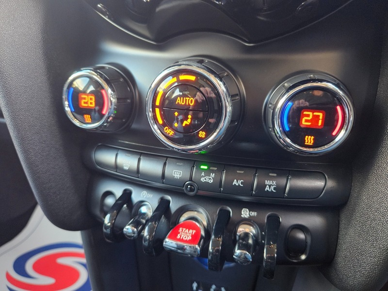 Used MINI Hatch 2015 for sale - 76950897: Photo 13