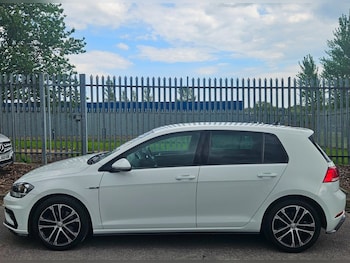 Used Volkswagen Golf 2017 for sale - 78501863: Photo