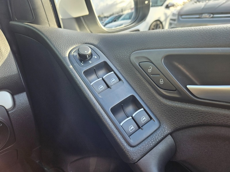 Used Volkswagen Golf 2012 for sale - 76699081: Photo 18