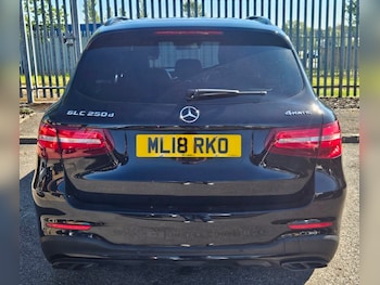 Used Mercedes-Benz C Class 2018 for sale - 78459135: Photo