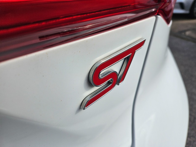 Used Ford Focus 2019 for sale - 76699069: Photo 29