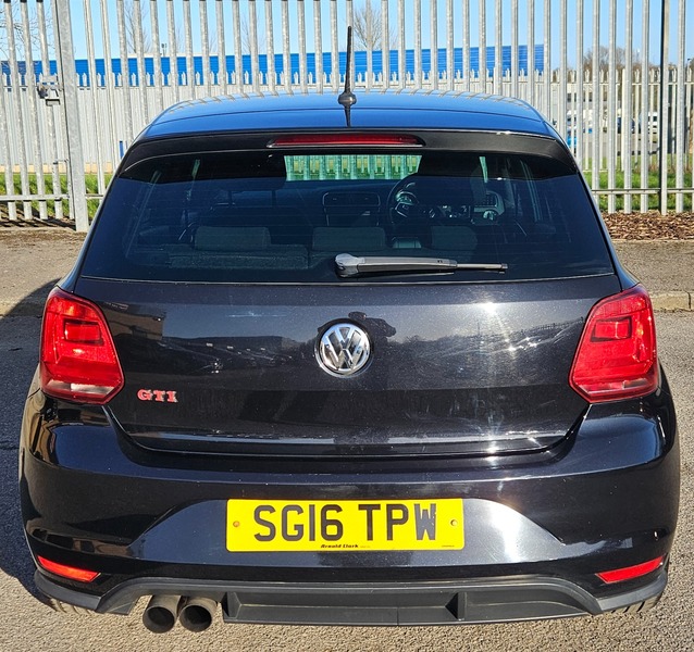 Used Volkswagen Polo 2016 for sale - 77735311: Photo 5