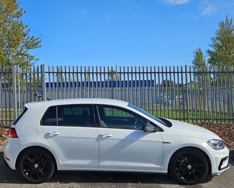 Used Volkswagen Golf 2018 for sale - 76699062: Photo 2