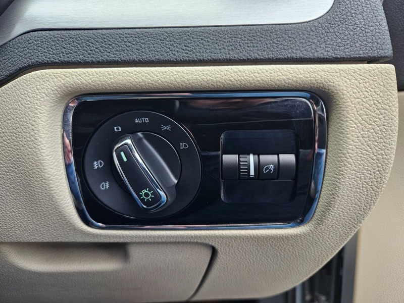 Used Skoda Superb 2014 for sale - 76798960: Photo 20