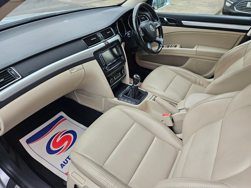 Used Skoda Superb 2014 for sale - 76798960: Photo 9