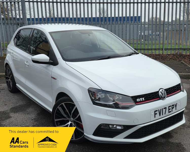 Used Volkswagen Polo 2017 for sale - 76703008: Photo 1