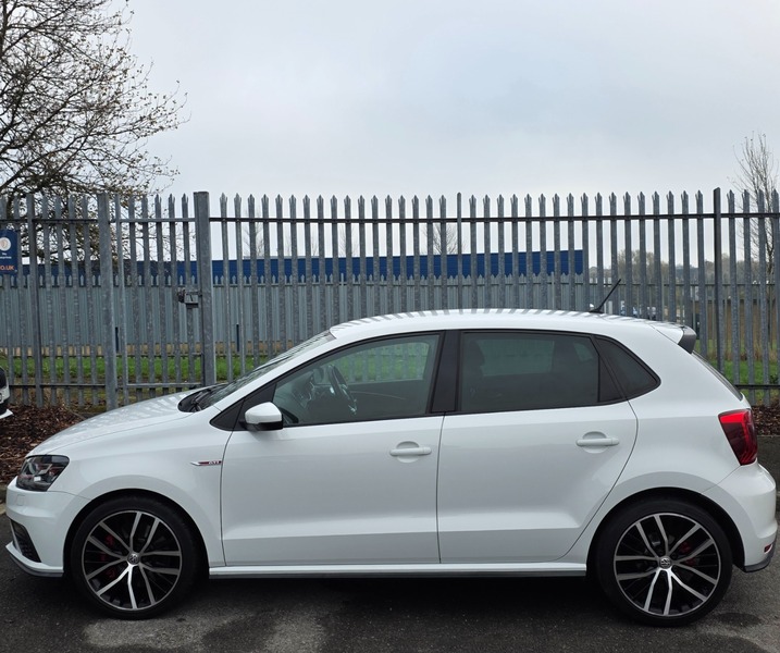 Used Volkswagen Polo 2017 for sale - 76703008: Photo 4
