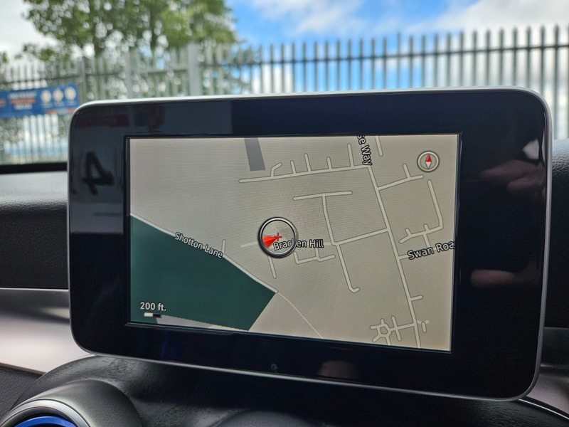 Used Mercedes-Benz C Class 2019 for sale - 76699050: Photo 11