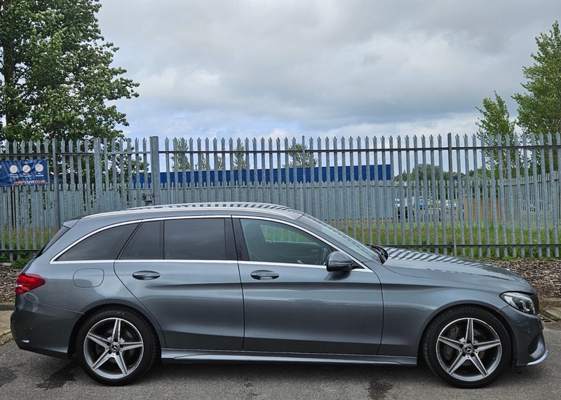 Used Mercedes-Benz C Class 2019 for sale - 76699050: Photo 2
