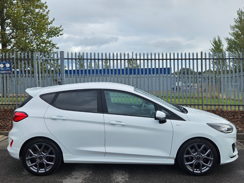 Used Ford Fiesta 2023 for sale - 76702999: Photo 2