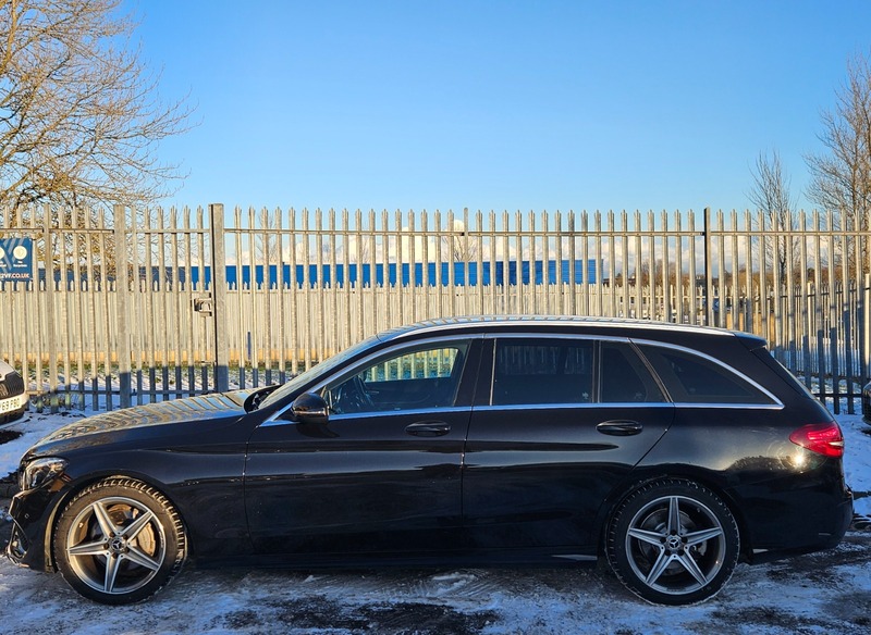 Used Mercedes-Benz C Class 2017 for sale - 77065464: Photo 4