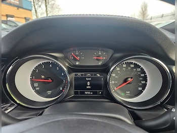 Used Vauxhall Insignia 2019 for sale - 77129217: Photo