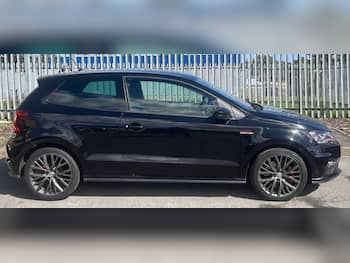 Used Volkswagen Polo 2017 for sale - 79738641: Photo