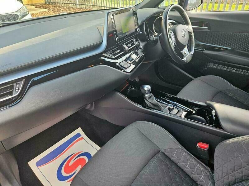 Used Toyota C-HR 2021 for sale - 76699068: Photo 21