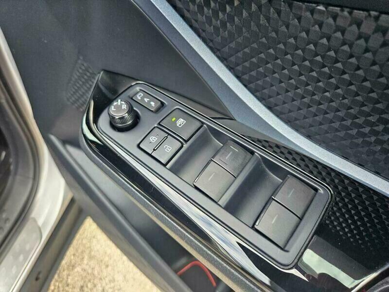 Used Toyota C-HR 2021 for sale - 76699068: Photo 23