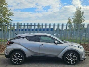 Used Toyota C-HR 2021 for sale - 76699068: Photo