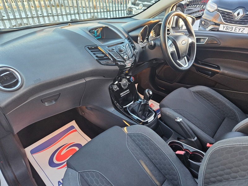 Used Ford Fiesta 2014 for sale - 77107364: Photo 9