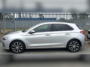 Used Hyundai i30 2018 for sale - 79155981: Photo