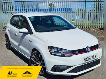 Used Volkswagen Polo 2016 for sale - 78557995: Photo