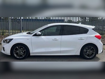 Used Ford Focus 2018 for sale - 79032821: Photo