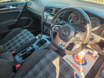 Used Volkswagen Golf 2017 for sale - 78414698: Photo