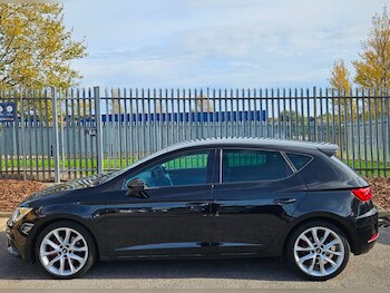 Used SEAT Leon 2019 for sale - 76699061: Photo