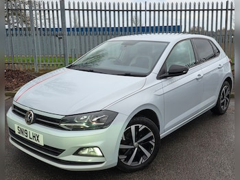 Used Volkswagen Polo 2019 for sale - 76699110: Photo