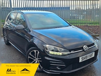 Used Volkswagen Golf 2019 for sale - 78300115: Photo