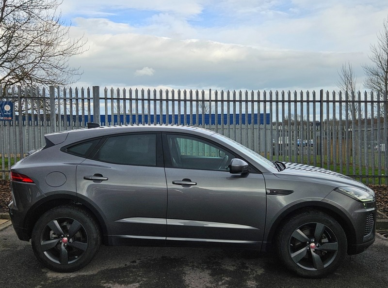 Used Jaguar E-Pace 2020 for sale - 77655923: Photo 2