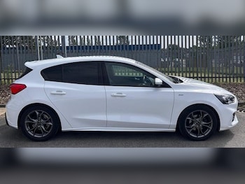 Used Ford Focus 2018 for sale - 79283654: Photo