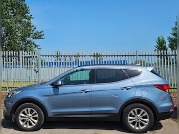 Used Hyundai Santa Fe 2016 for sale - 78702931: Photo