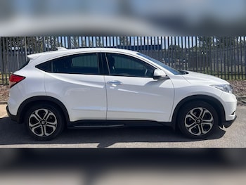 Used Honda HR-V 2015 for sale - 79422083: Photo