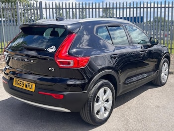 Used Volvo XC40 2019 for sale - 79073086: Photo