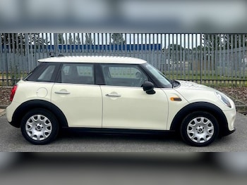 Used MINI Hatch 2016 for sale - 79283662: Photo